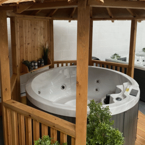 P1 Ripon 4 Person Hot Tub Gazebo Package