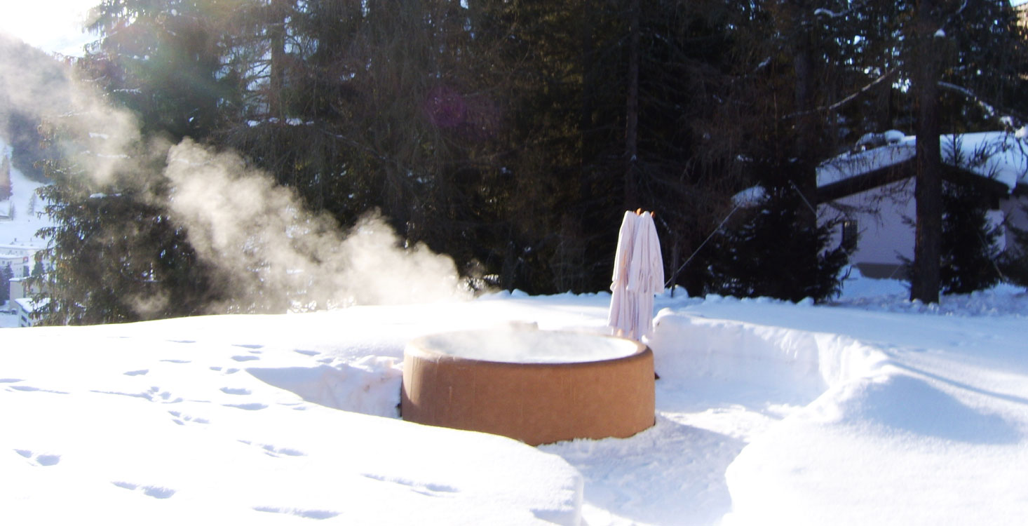 hot tub winter